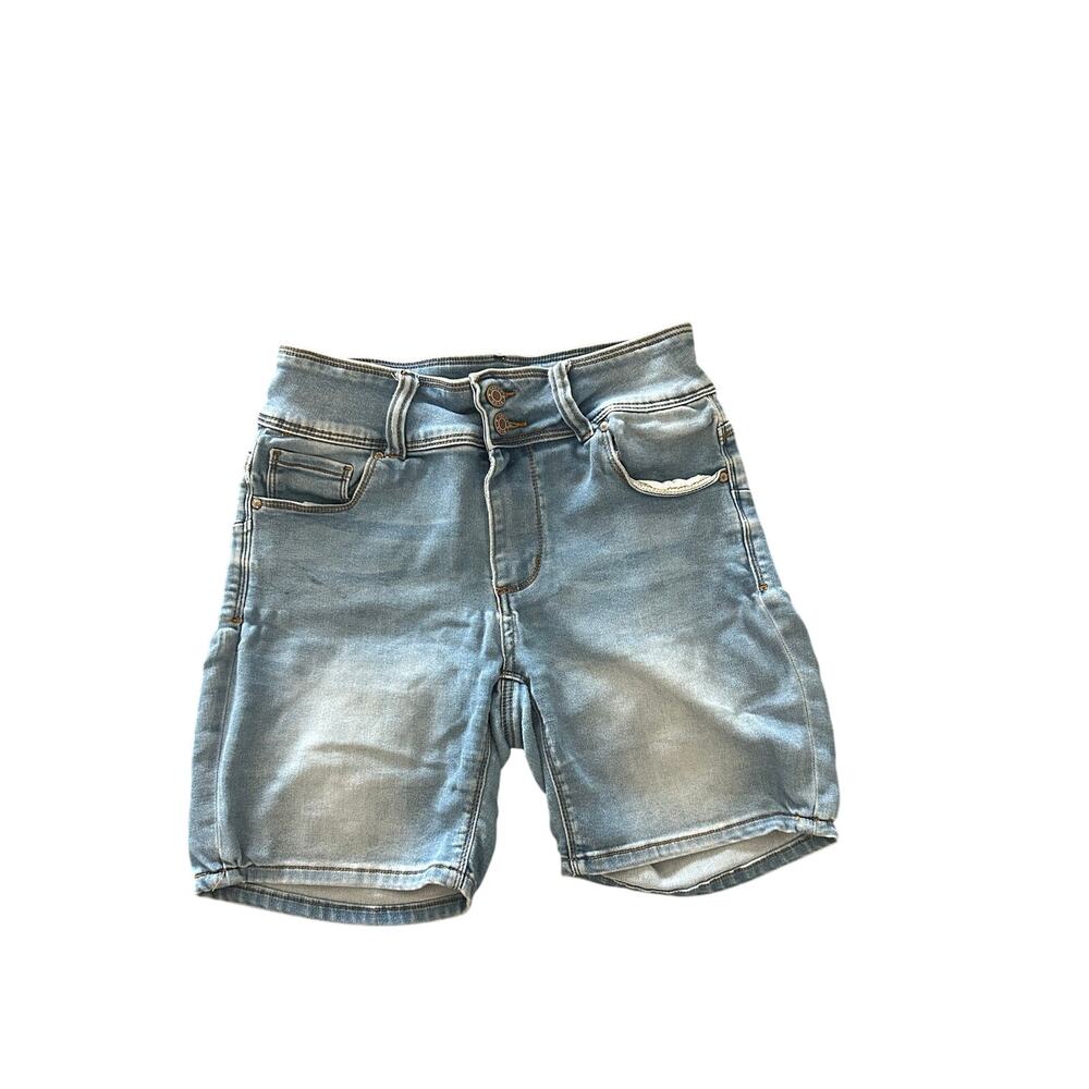 Blue Savy Dark Wash Denim Shorts Size 7 Stretchy / button up
